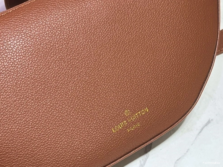 Satchel LX GoAnywhere 24419 bags 0619